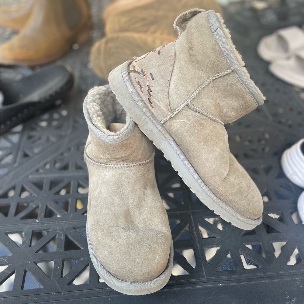 Ugg Classic Mini Gray Boot